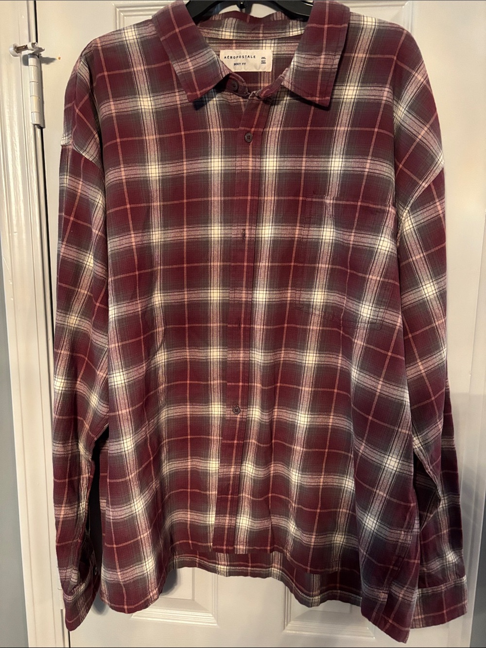 Aeropostale Burgundy Gray White Plaid Button-Up Boxy Fit Flannel Shirt NWT